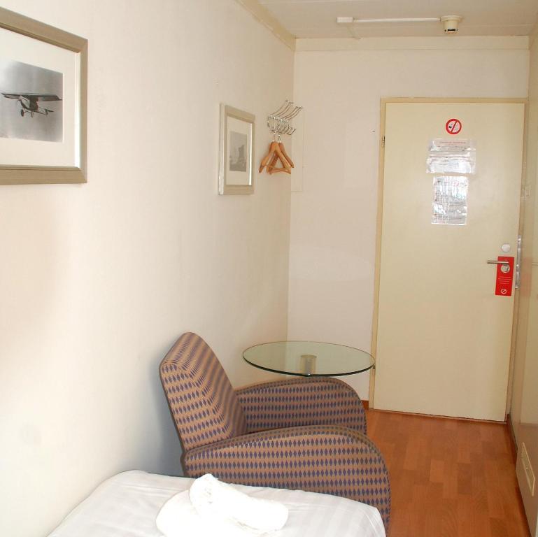 Budget Hostel Bargain Toko Amsterdam Phòng bức ảnh
