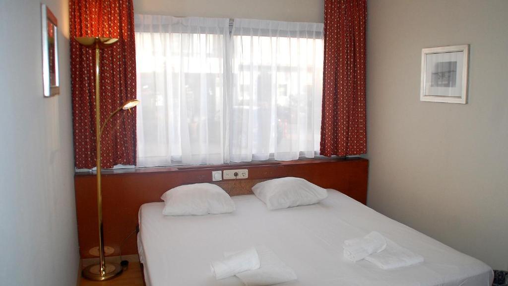 Budget Hostel Bargain Toko Amsterdam Phòng bức ảnh