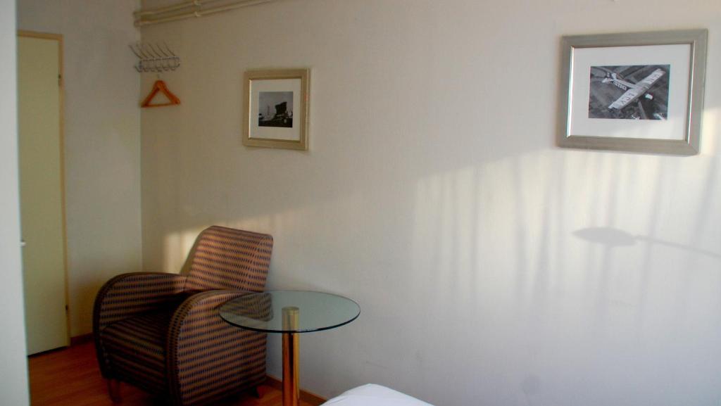 Budget Hostel Bargain Toko Amsterdam Phòng bức ảnh
