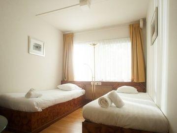 Budget Hostel Bargain Toko Amsterdam Ngoại thất bức ảnh