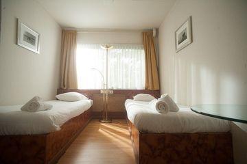 Budget Hostel Bargain Toko Amsterdam Ngoại thất bức ảnh
